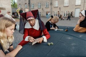 The Church of Horsens – Needle & tread – embroider like in the middle ages!